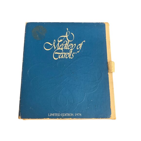 Vtg 1978 Ball Limited Edition A Medley Of Carols Adoration Christmas Ornament - Picture 1 of 3